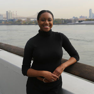 Meet your Posher, Jonique